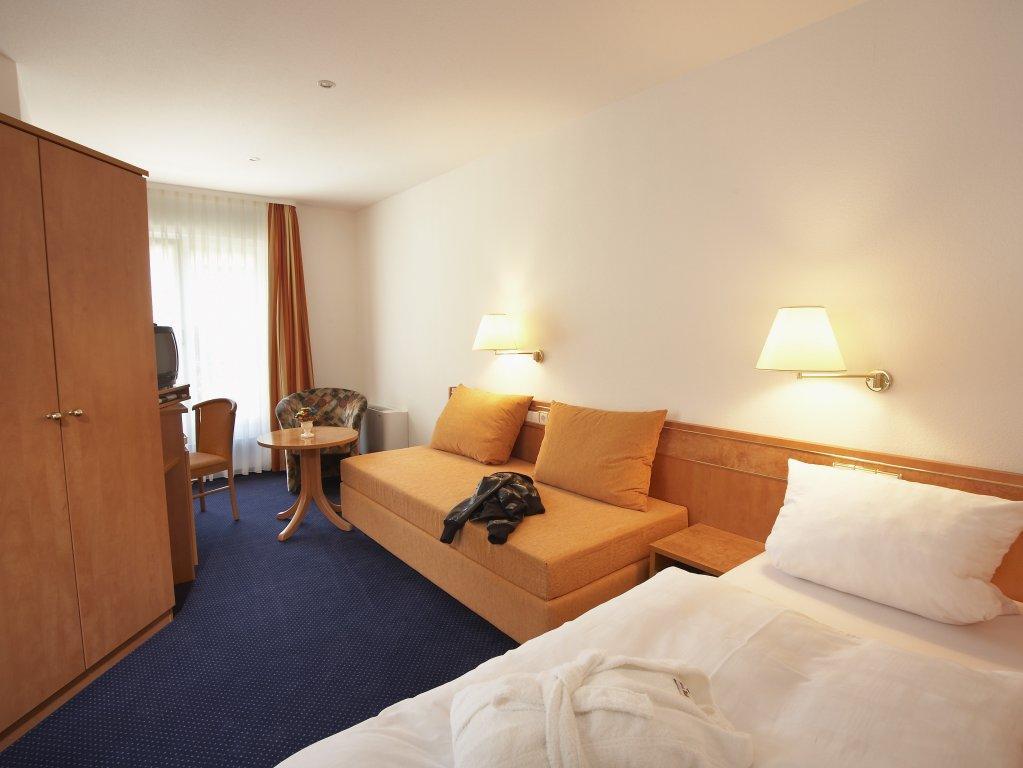 Akzent Hotel Atrium Baden Bad Krozingen Bagian luar foto
