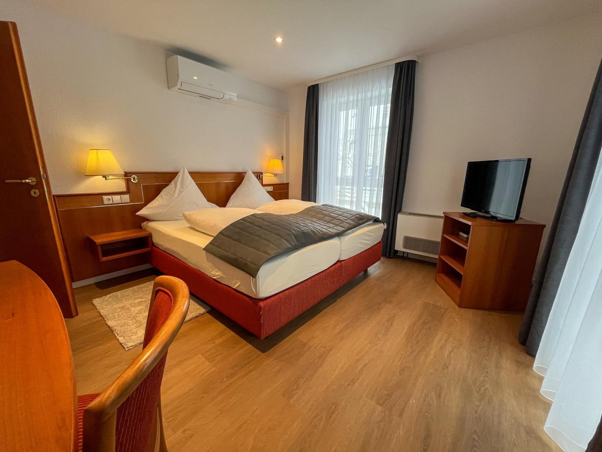 Akzent Hotel Atrium Baden Bad Krozingen Bagian luar foto