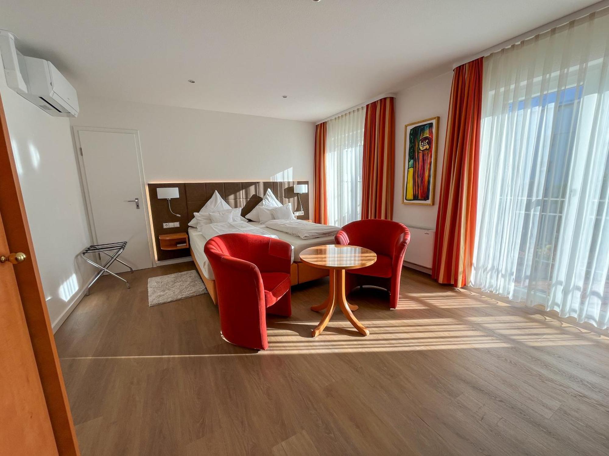 Akzent Hotel Atrium Baden Bad Krozingen Bagian luar foto